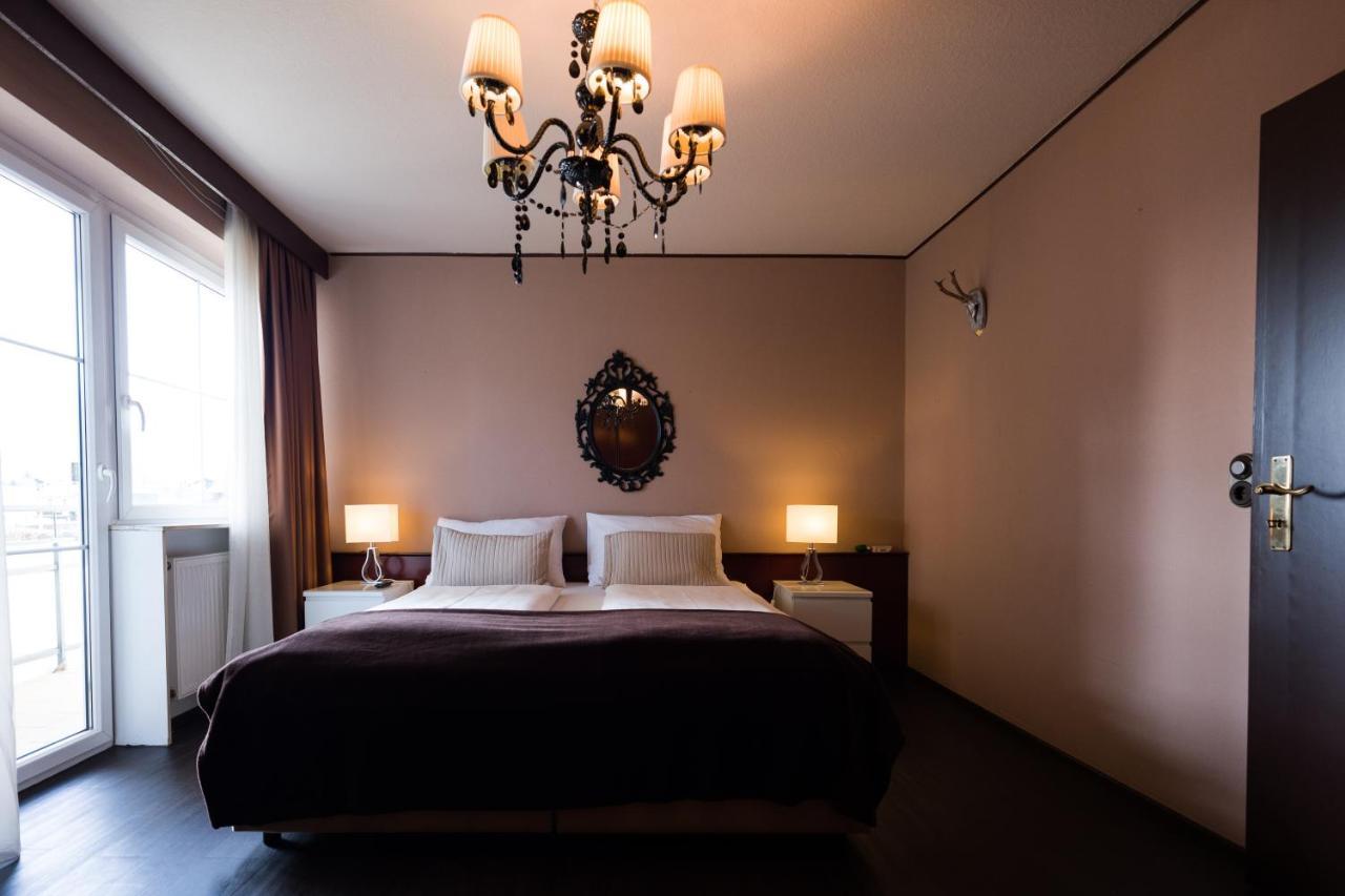 Hotel Зальцбург Экстерьер фото