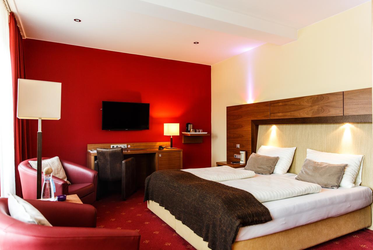 Hotel Зальцбург Экстерьер фото